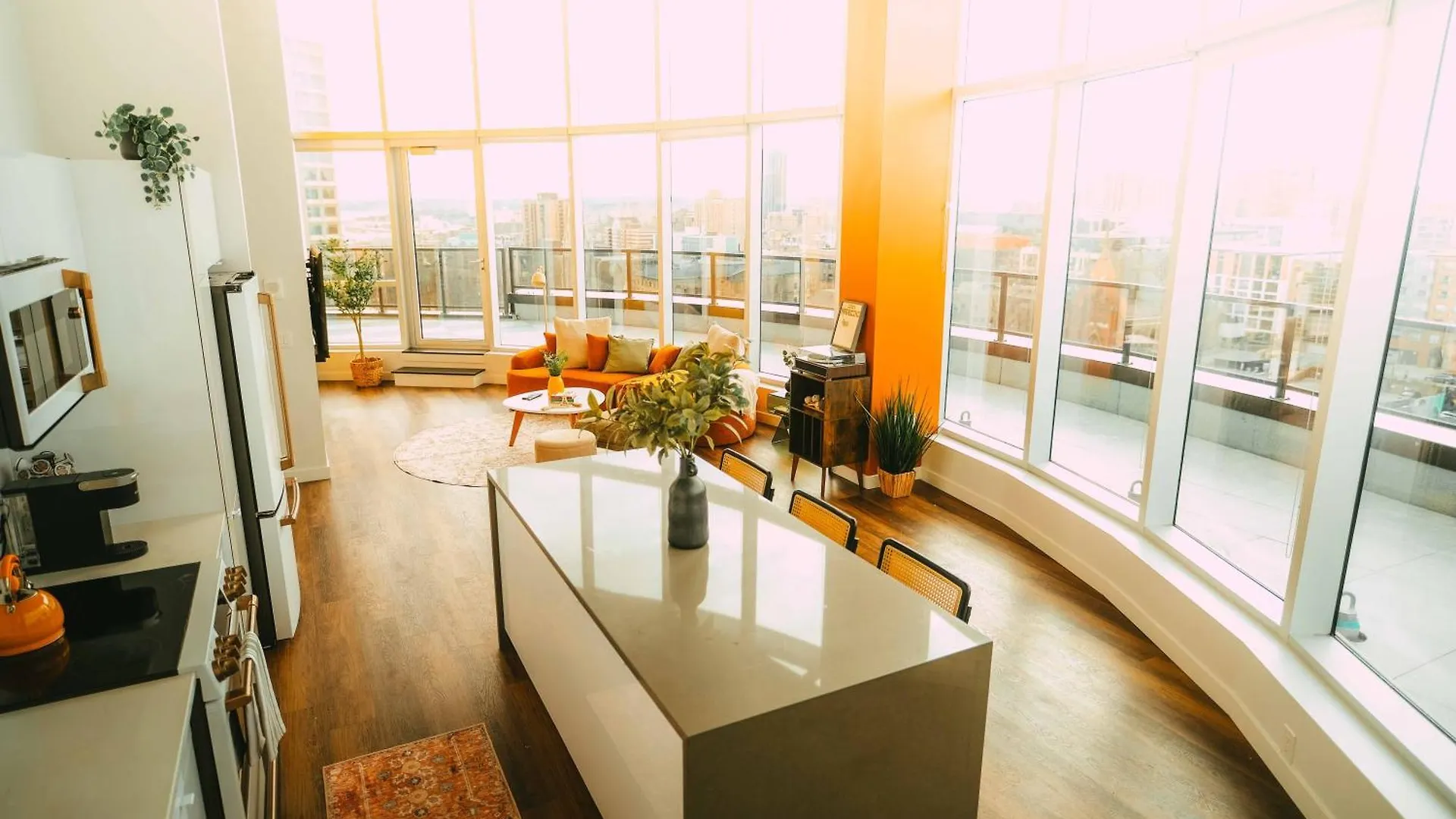Contatti di Pause Ph - Luxe Stay With Views - Free Parking